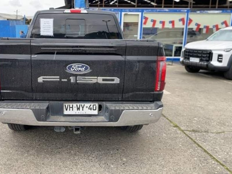 Ford F-150 5.0 Lariat Luxury Cc Dob. Cab. 4x4 At 4p 2025 - Imagen 5 de 5