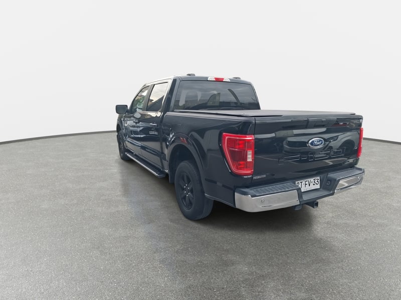 Ford F-150 3.3 Xlt Cc Dob. Cab. 4x2 At 4p 2022 - Imagen 5 de 8