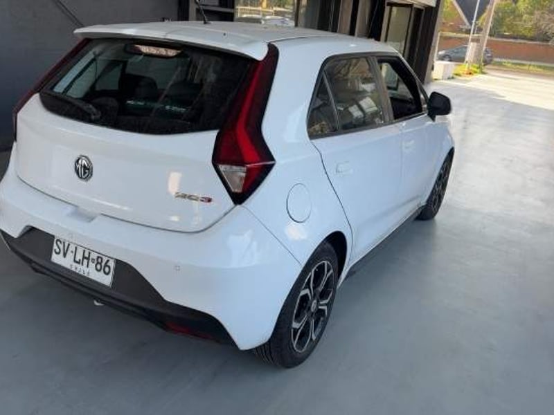 MG Mg 3 1.5 Comfort 4x2 Hb At 5p 2023 - Imagen 4 de 5
