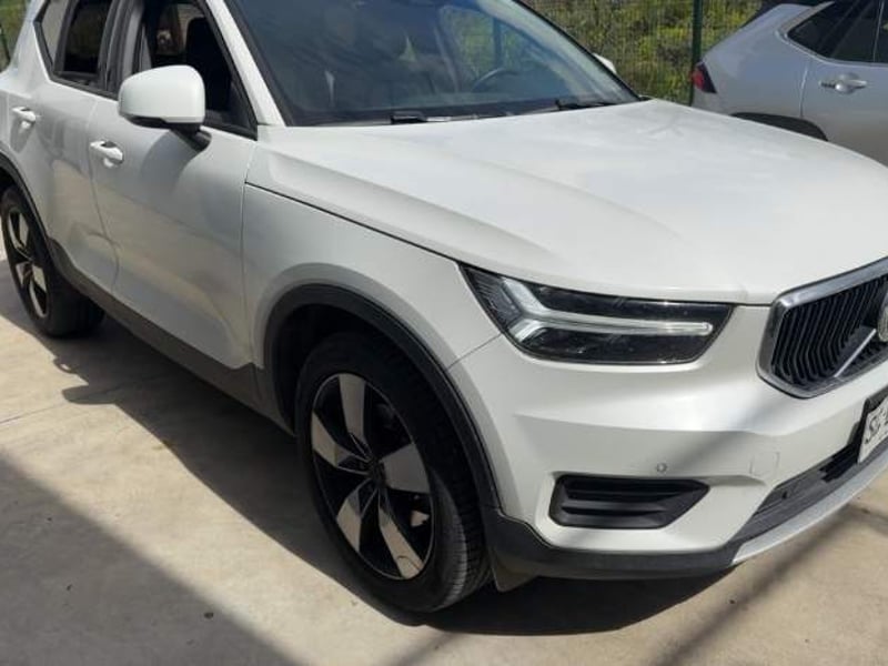 Volvo Xc40 2.0 T4 Momentum Fwd At 5p 2022