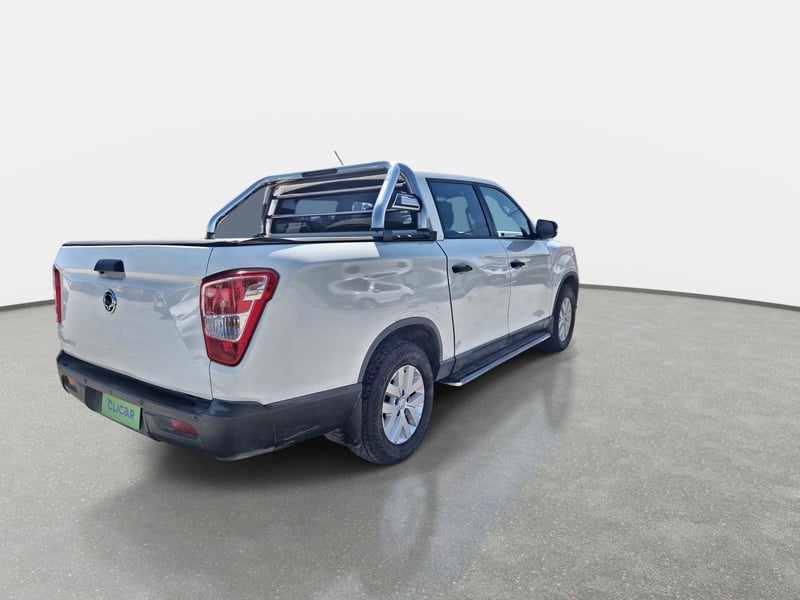 SsangYong Musso 2.2 Grand Glx Td Diesel 2wd Mt6 4p 2022 - Imagen 7 de 8