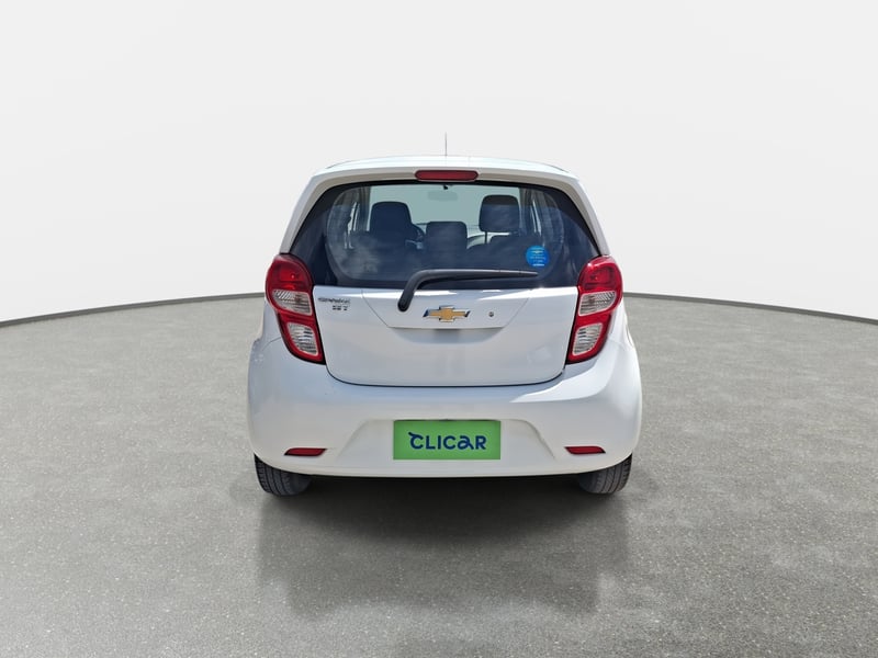 Chevrolet Spark Gt 1.2 Lt 4x2 Ac Mt 5p 2021 - Imagen 6 de 8