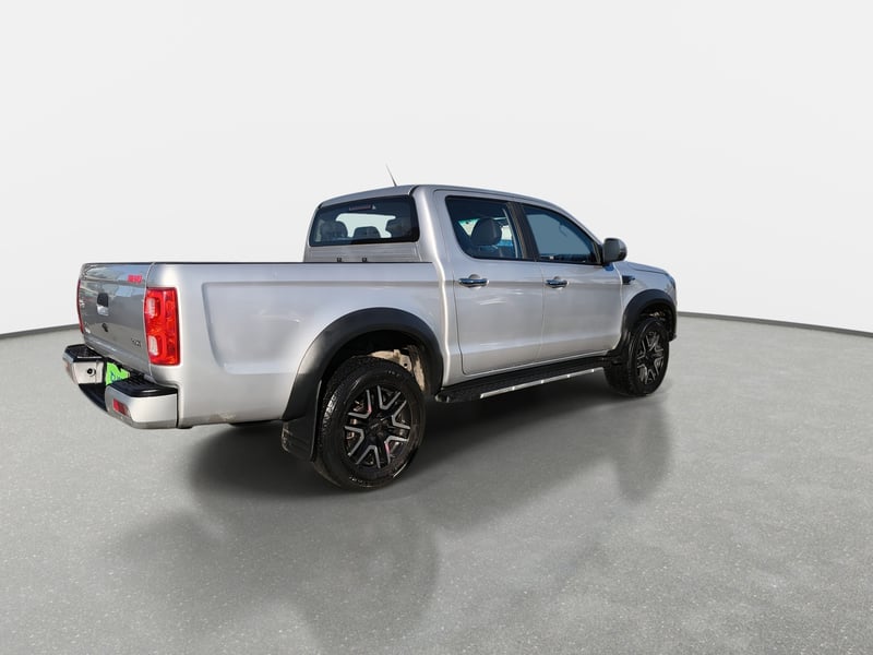 JAC T8 2.0 Luxury 4x4 Diesel Mt 4p 2023 - Imagen 7 de 8