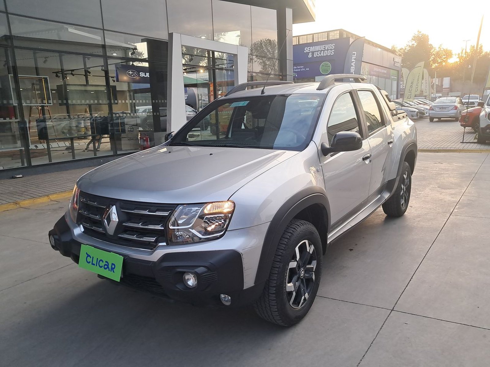 Renault Oroch 1.3 Intens Outsider Dob. Cab. 4x2 At 4p 2023 - Foto 3 de 8