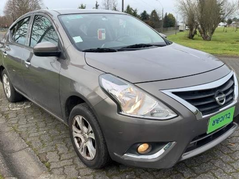 Nissan Versa 1.6 Sense 4x2 Mt 4p 2017