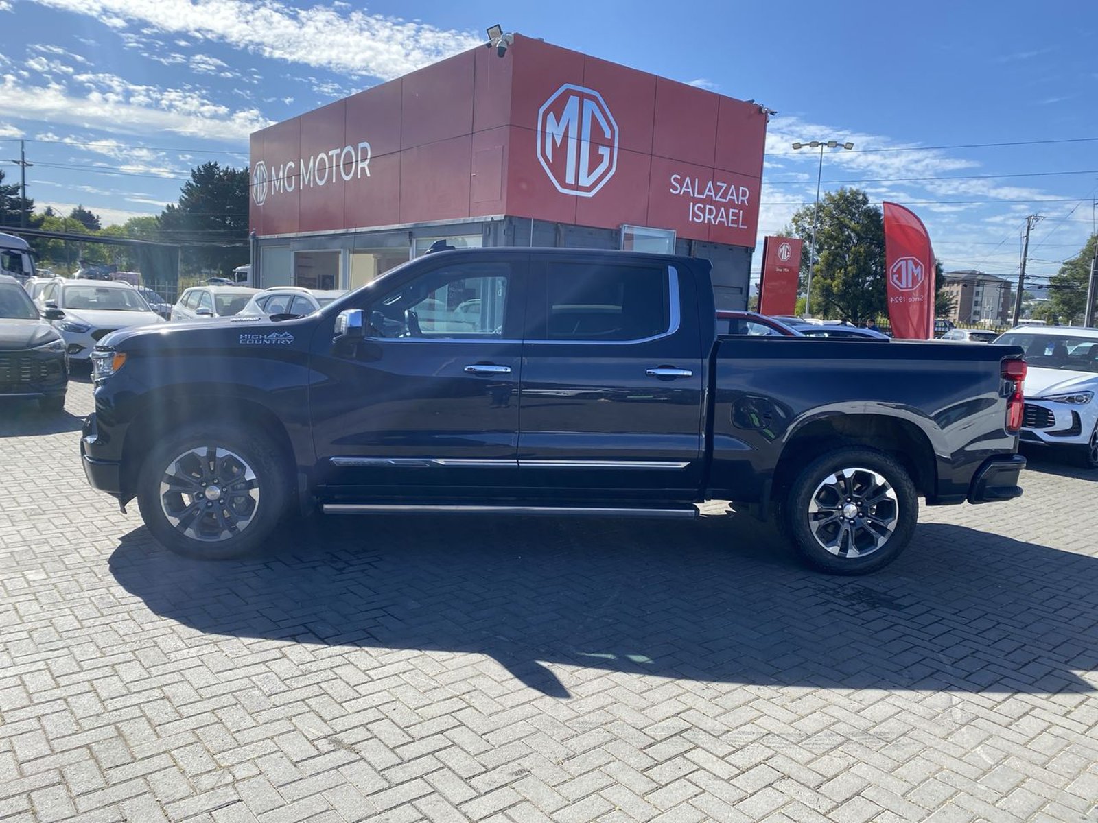 Chevrolet Silverado 3.0 High Country 4x4 At 4p 2024 - Foto 4 de 8