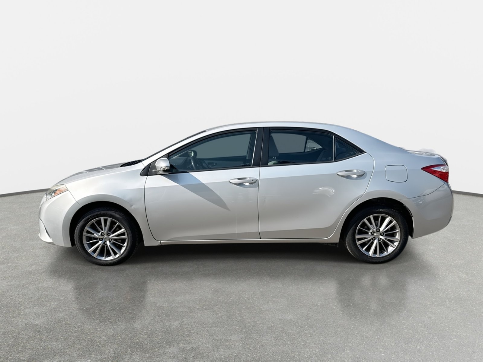 Toyota Corolla 1.8 Lei 4x2 Ml0 Mt 4p 2015 - Foto 4 de 8