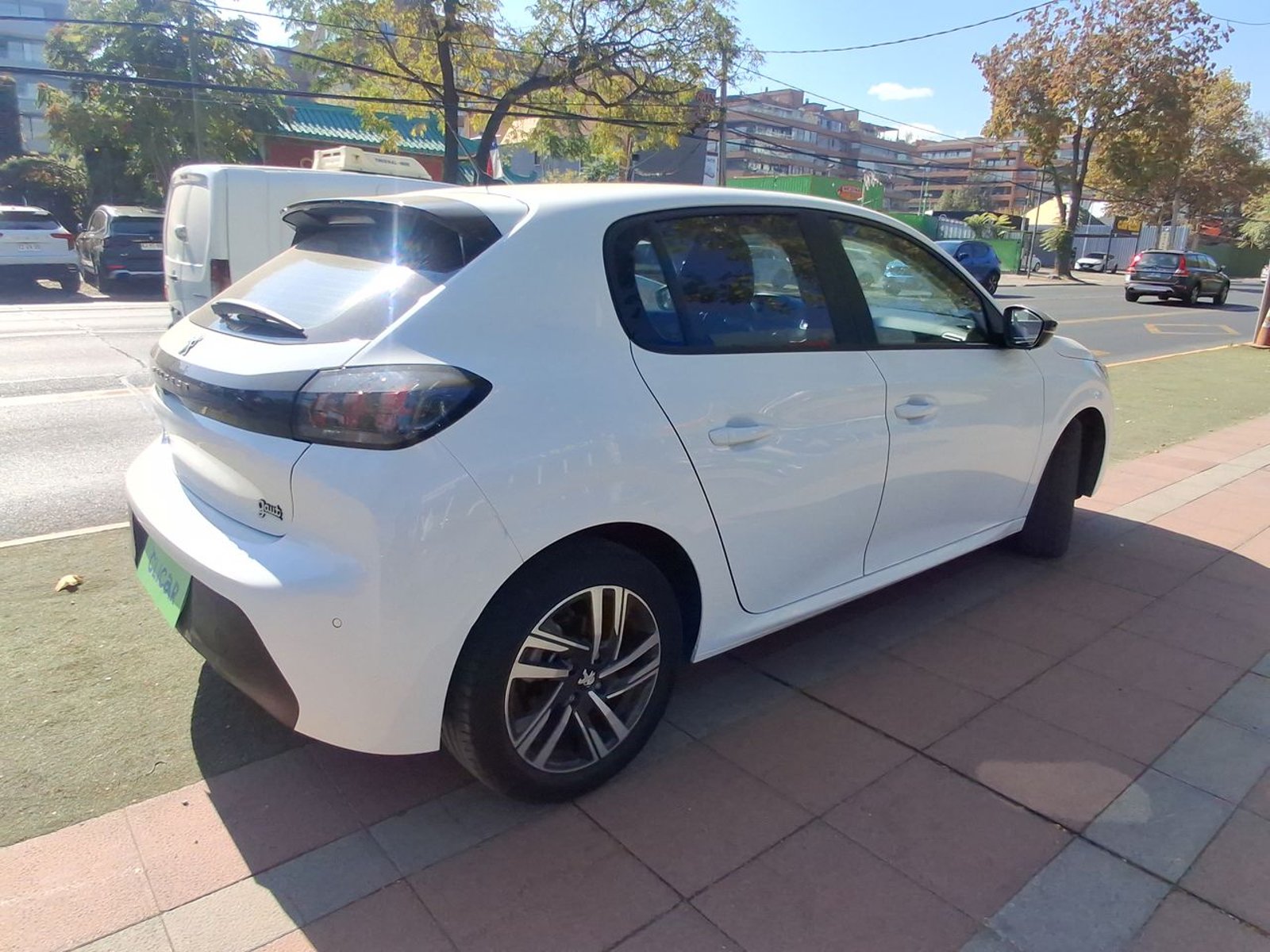 Peugeot 208 1.5 Blue Hdi Diesel Active Pack 100 4x2 Mt 5p 2024 - Imagen 7 de 8