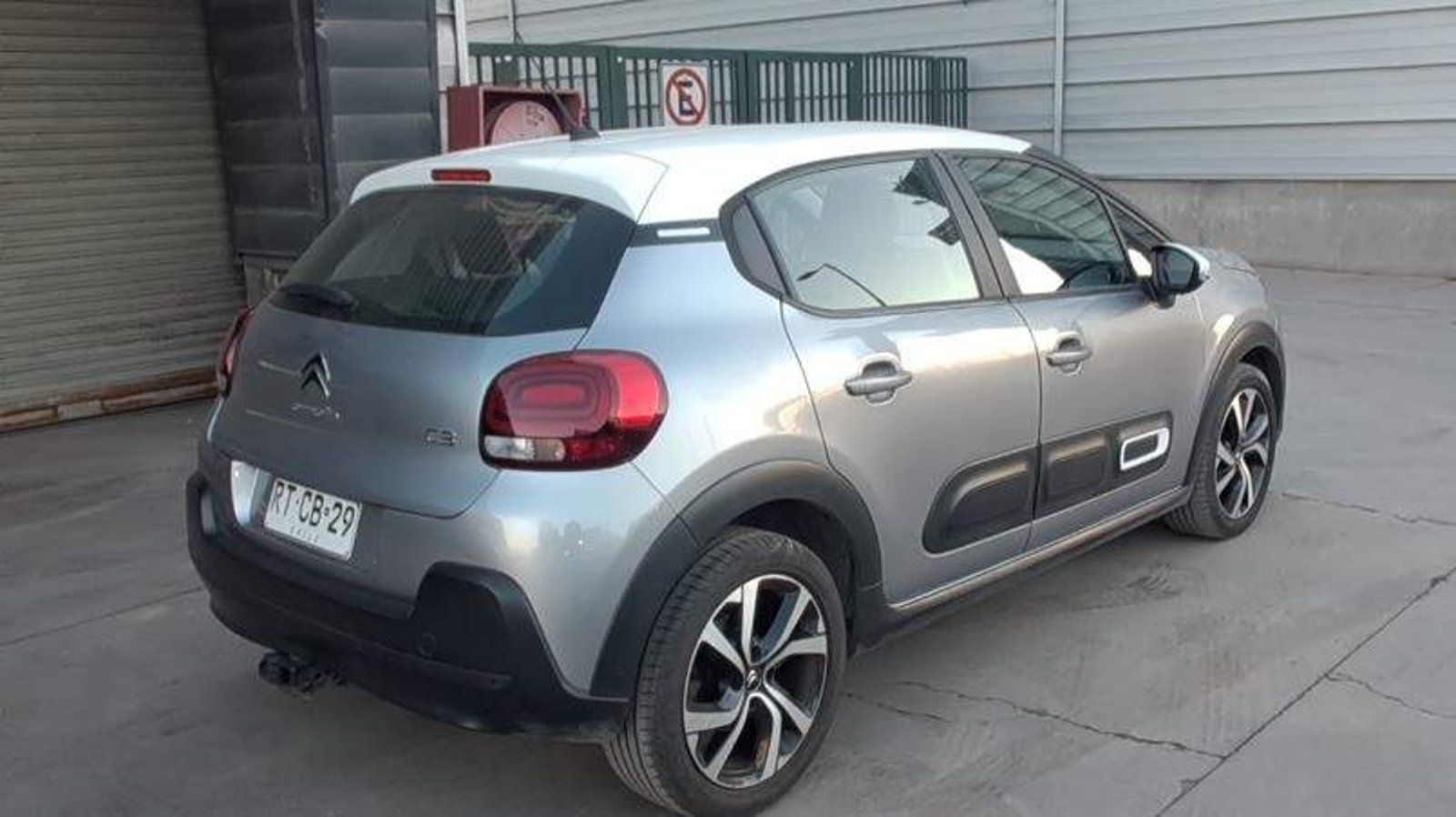 Citroen C3 1.5 Feel Bluehdi Diesel 4x2 Hb 100 Ss Bvm6 Mt 5p 2022 - Foto 4 de 8