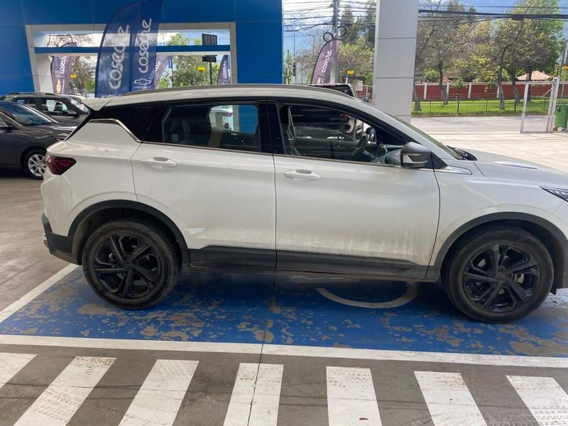 Geely Coolray 1.5 Gk Exclusive 4x2 At 5p 2026 - Imagen 3 de 5