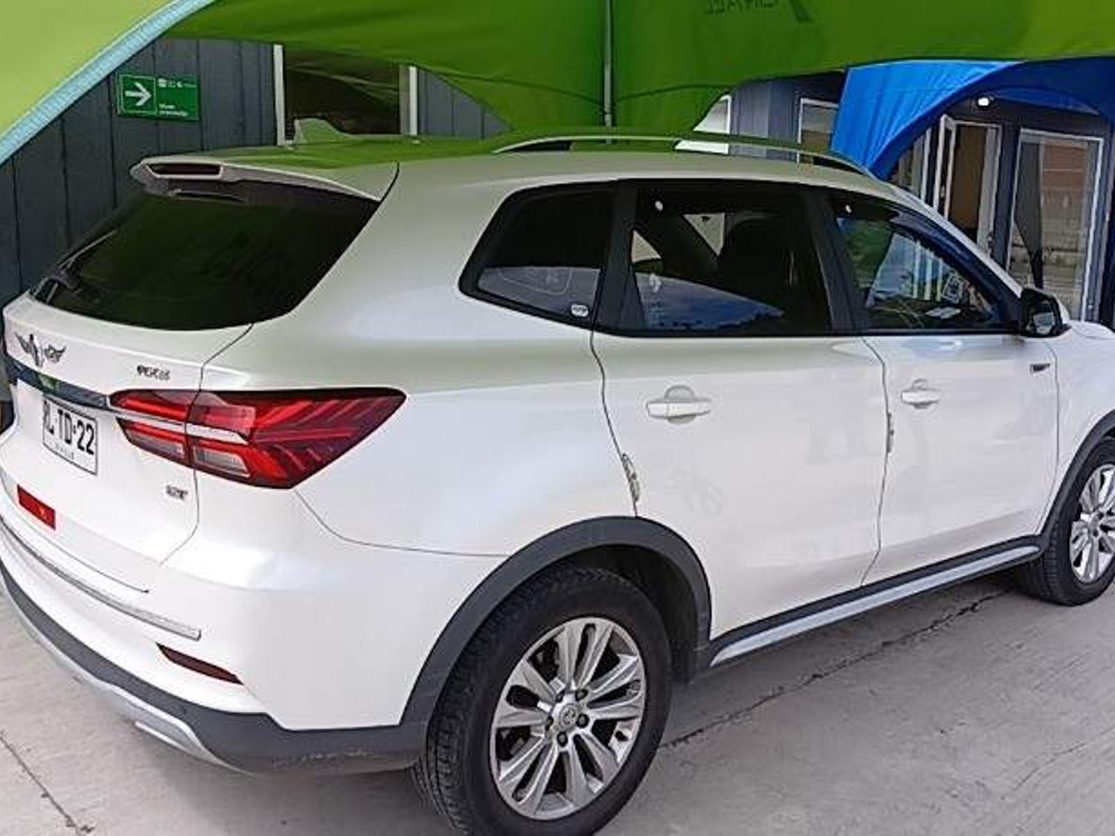 MG Mg Rx5 1.5t Dlx 2wd Mt 5p 2022 - Foto 4 de 5