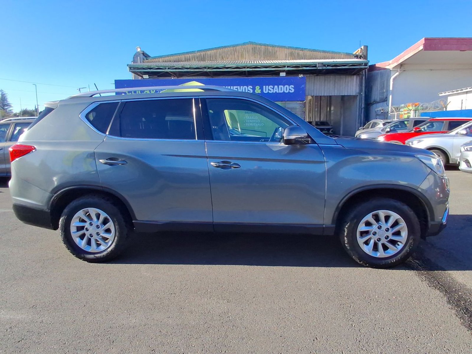 Ssangyong Rexton 2.2 Diesel 4x2 Mt 5p 2019 - Imagen 8 de 8