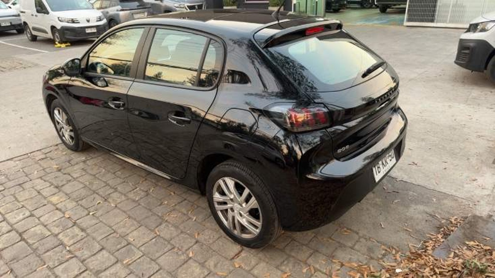 Peugeot 208 1.2 Style Puretech 75 Euro 6 4x2 Mt 5p 2024 - Imagen 7 de 8