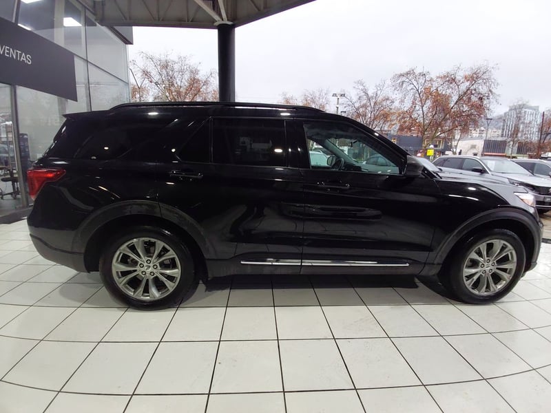 Ford Explorer 2.3 Ecoboost Xlt 4x2 At 5p 2022 - Imagen 8 de 8