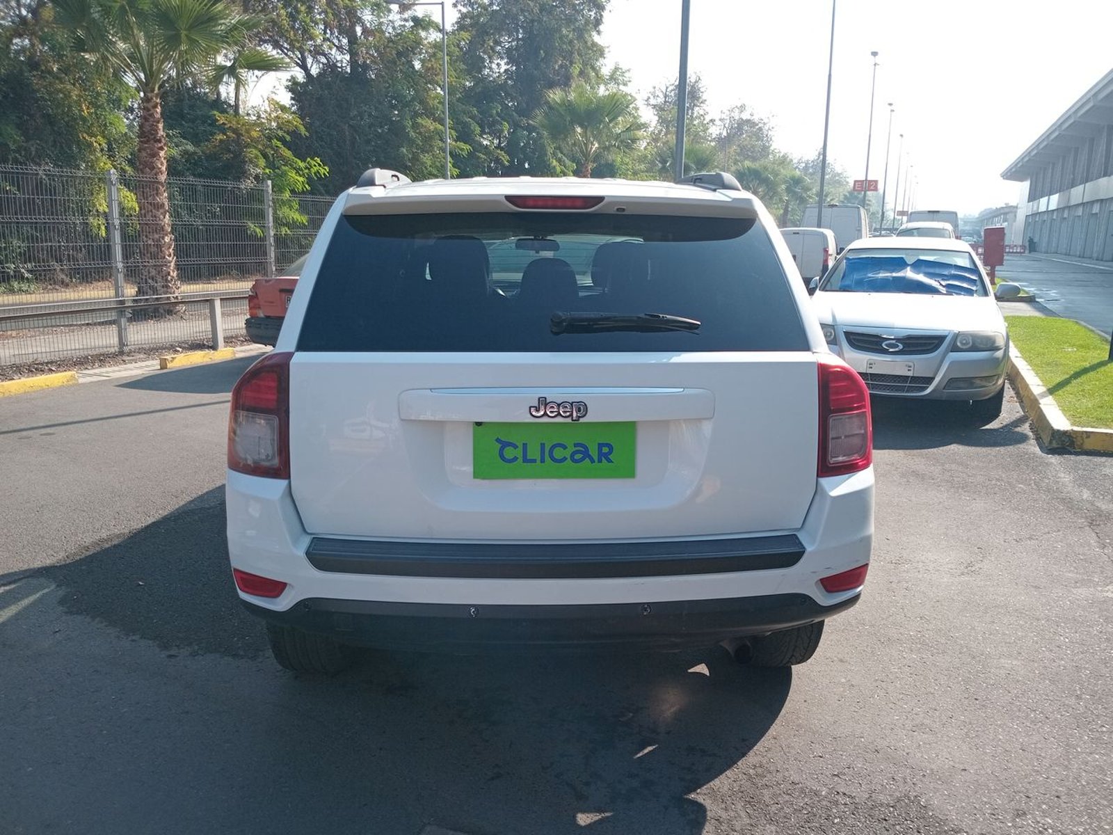 Jeep Compass 2.4 Sport 4x2 At 5p 2017 - Imagen 6 de 8