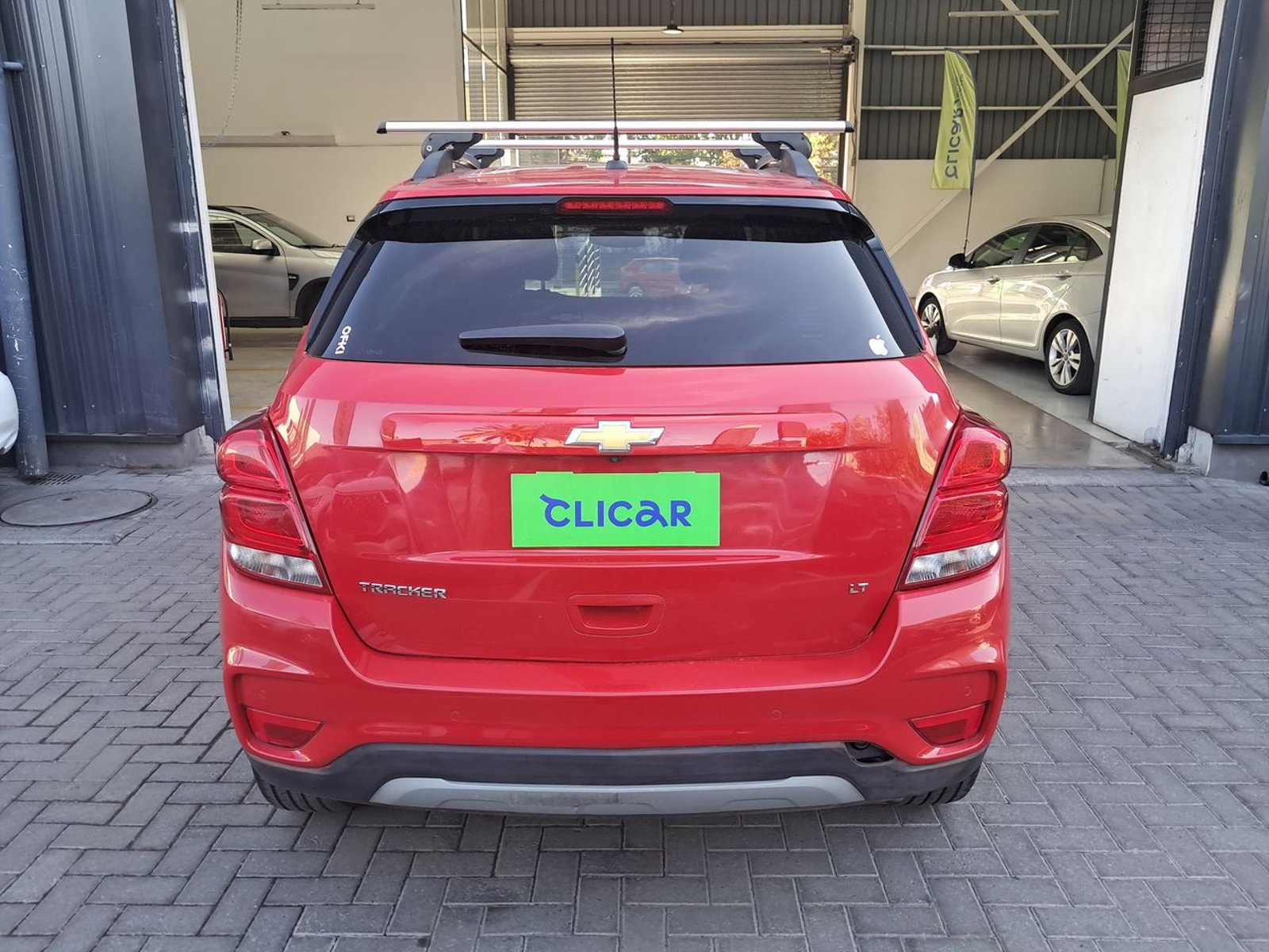 Chevrolet Tracker 1.8 Lt Ml Fwd E5 Mt 5p 2020 - Imagen 6 de 8