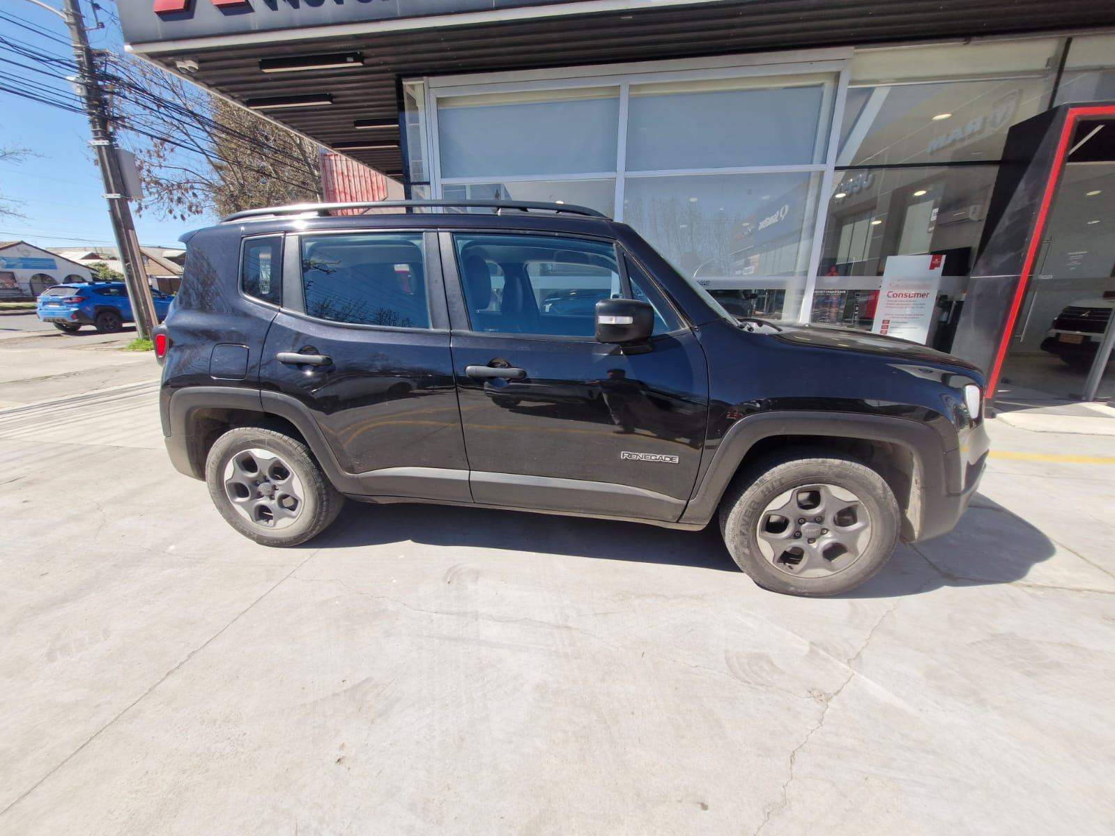Jeep Renegade 1.8 Sport 4x2 Mt 5p 2022 - Foto 3 de 5