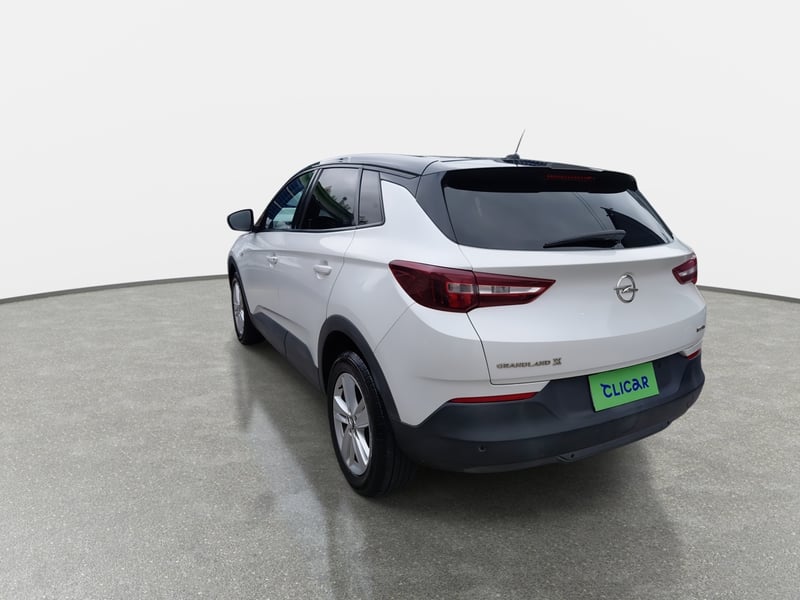 Opel Grandland 1.2t Dynamic 4x2 Mt6 5p 2021 - Imagen 5 de 8