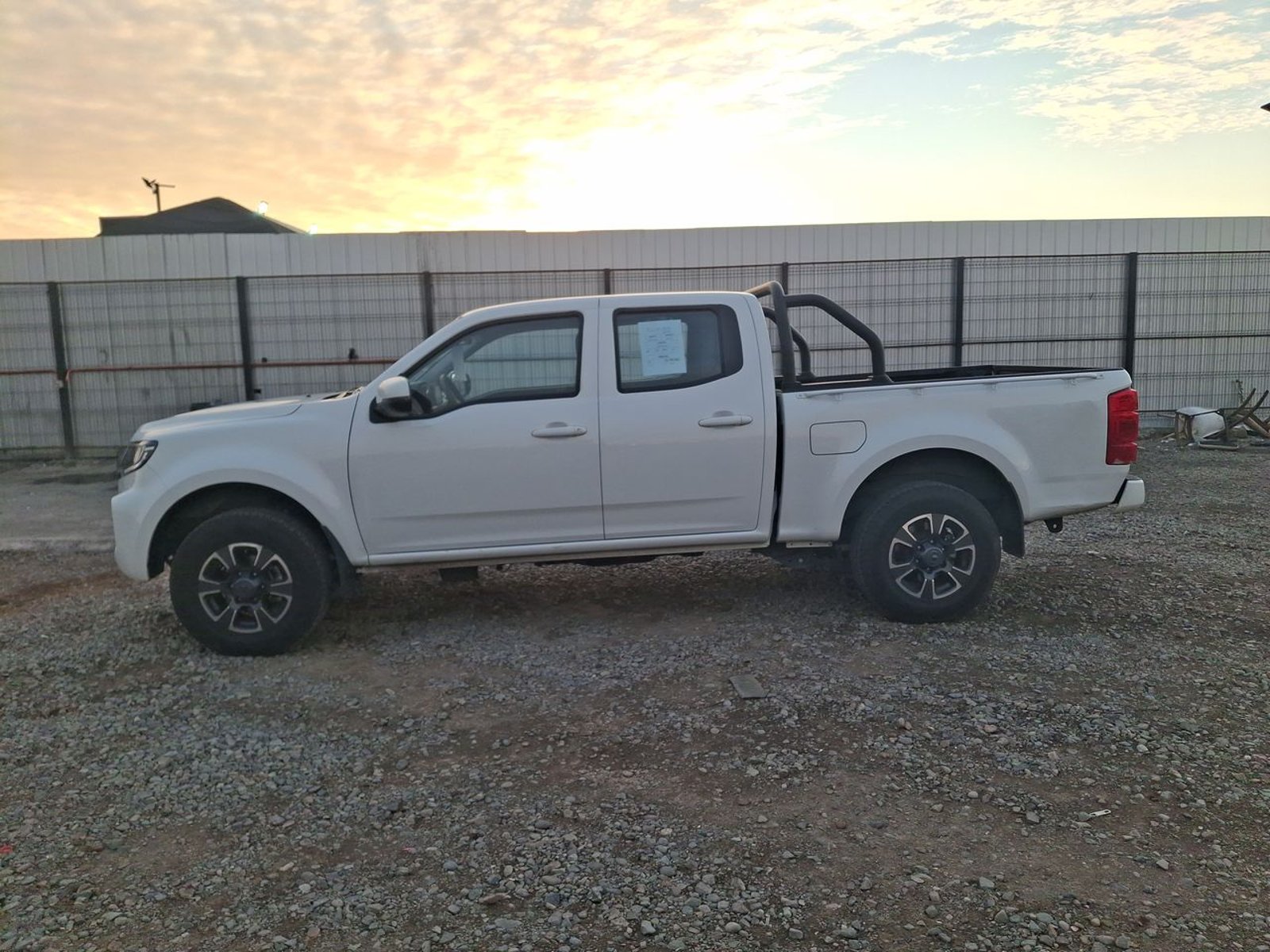 Great Wall Wingle7 2.0 Deluxe Diesel 4x2 Dob. Cab. Mt 4p 2026 - Imagen 4 de 8