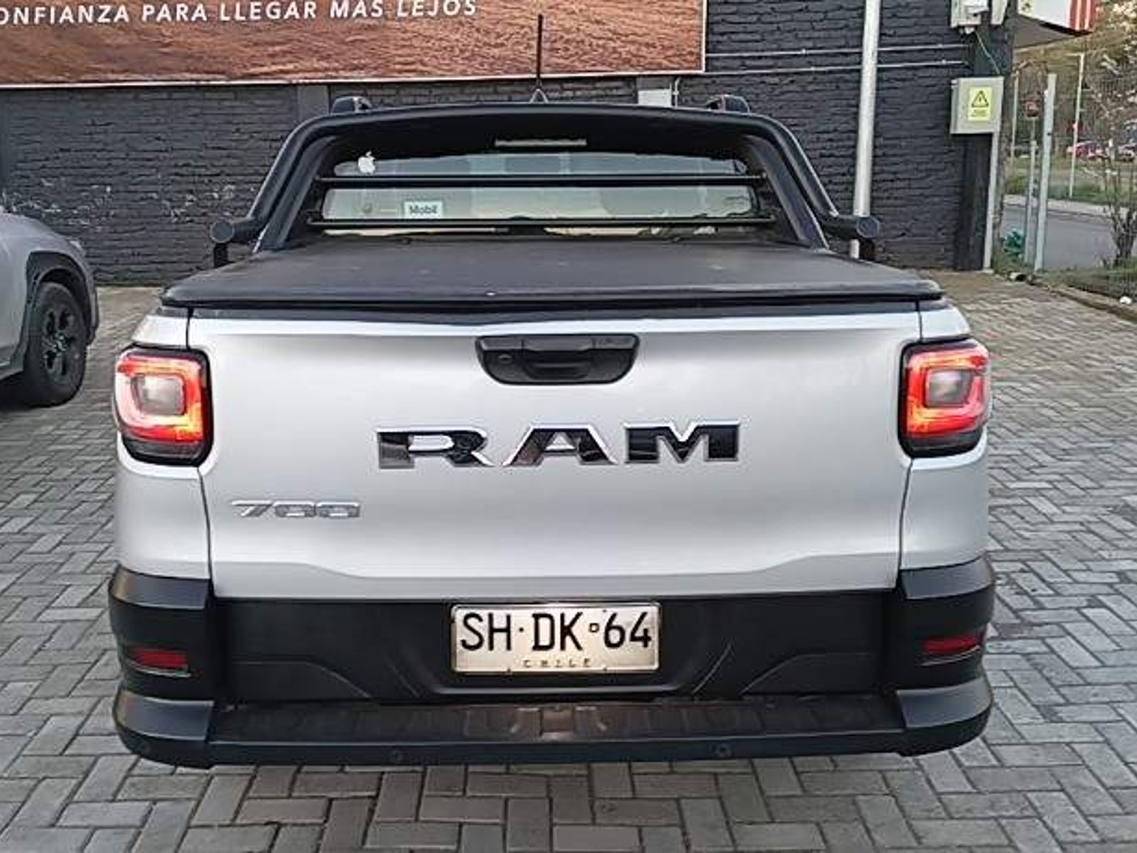RAM 700 1.4 Bighorn 4x2 Dob. Cab. Mt 4p 2023 - Foto 5 de 5
