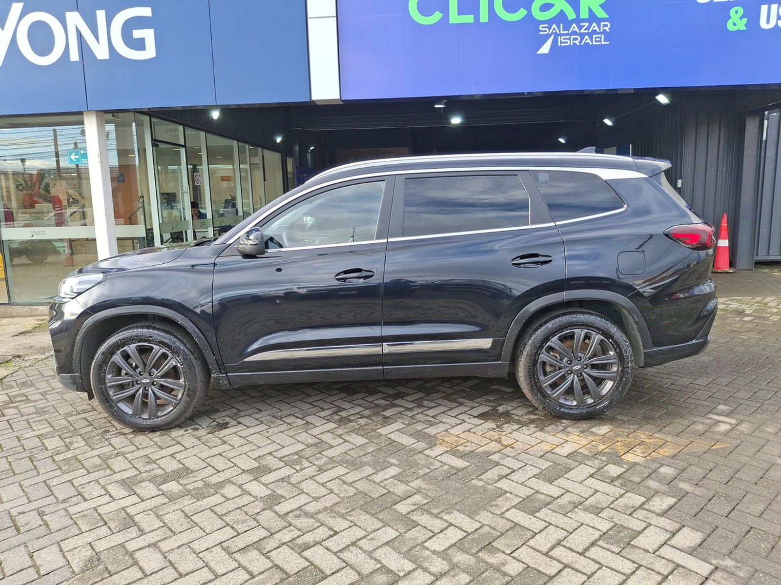 Chery Tiggo 8 1.5t Gls 4x2 Mt 5p 2022 - Foto 4 de 6