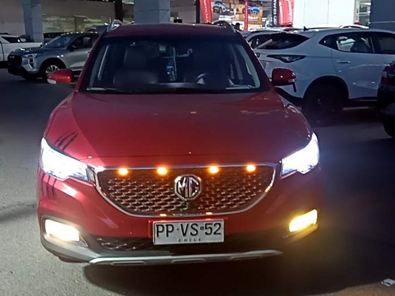 MG Mg Zs 1.5 Std 4x2 At 5p 2021 - Foto 2 de 5