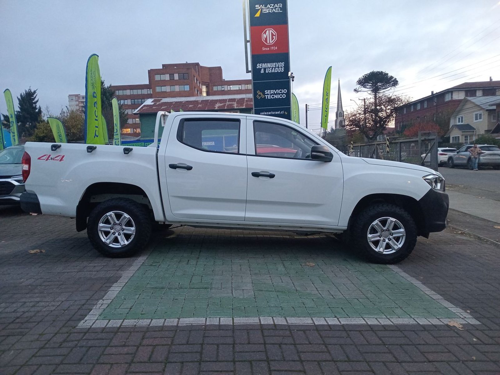 Maxus T60 2.0 Dx Diesel 4x4 Dob. Cab. Euro6 6mt 4p 2024 - Imagen 8 de 8