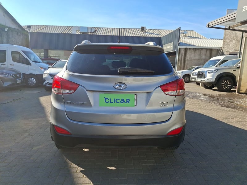 Hyundai Tucson 2.0 Gl Crdi Diesel 4wd Lm Pe At 5p 2016 - Imagen 6 de 8