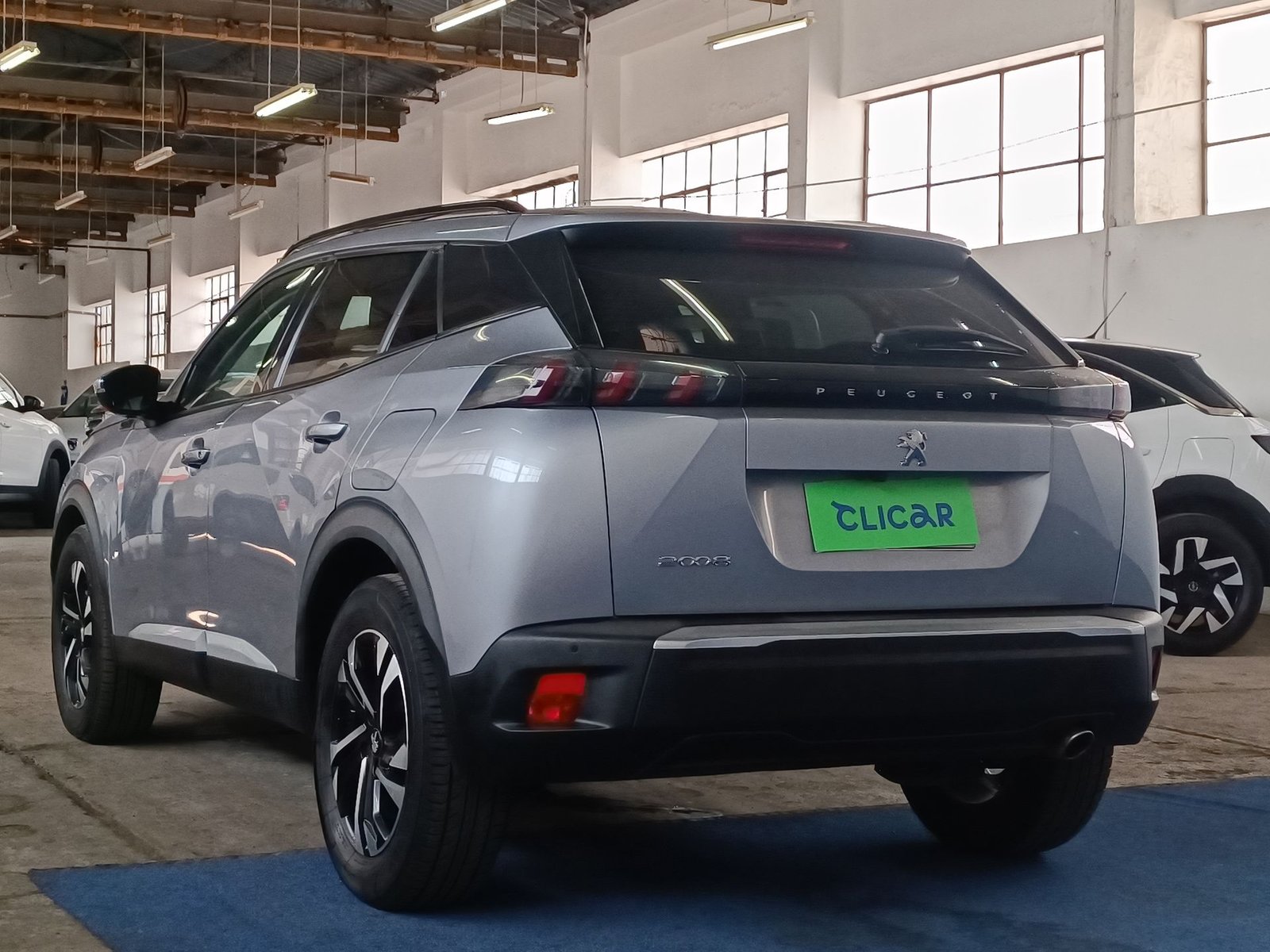 Peugeot 2008 1.5 Allure Bluehdi 130 Diesel 4x2 At 5p 2022 - Foto 5 de 8