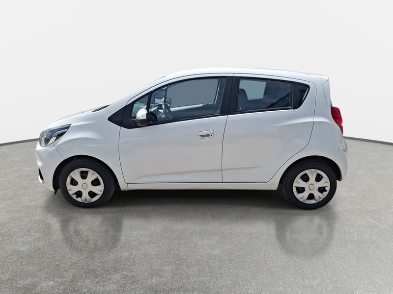 Chevrolet Spark Gt 1.2 Lt 4x2 Ac Mt 5p 2021 - Imagen 4 de 8