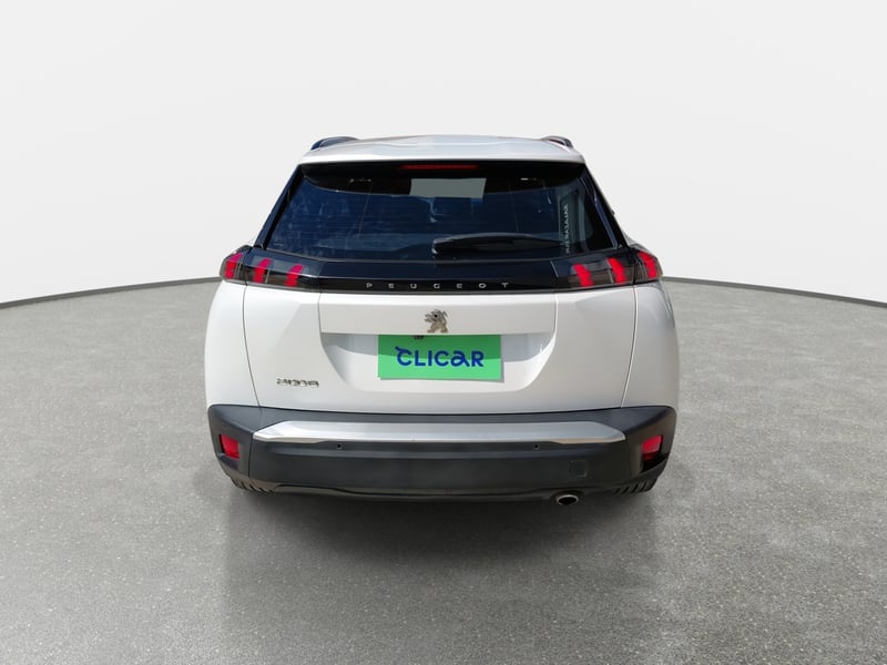 Peugeot 2008 1.5 Active Bluehdi Diesel 100 4x2 Mt 5p 2023 - Imagen 6 de 8