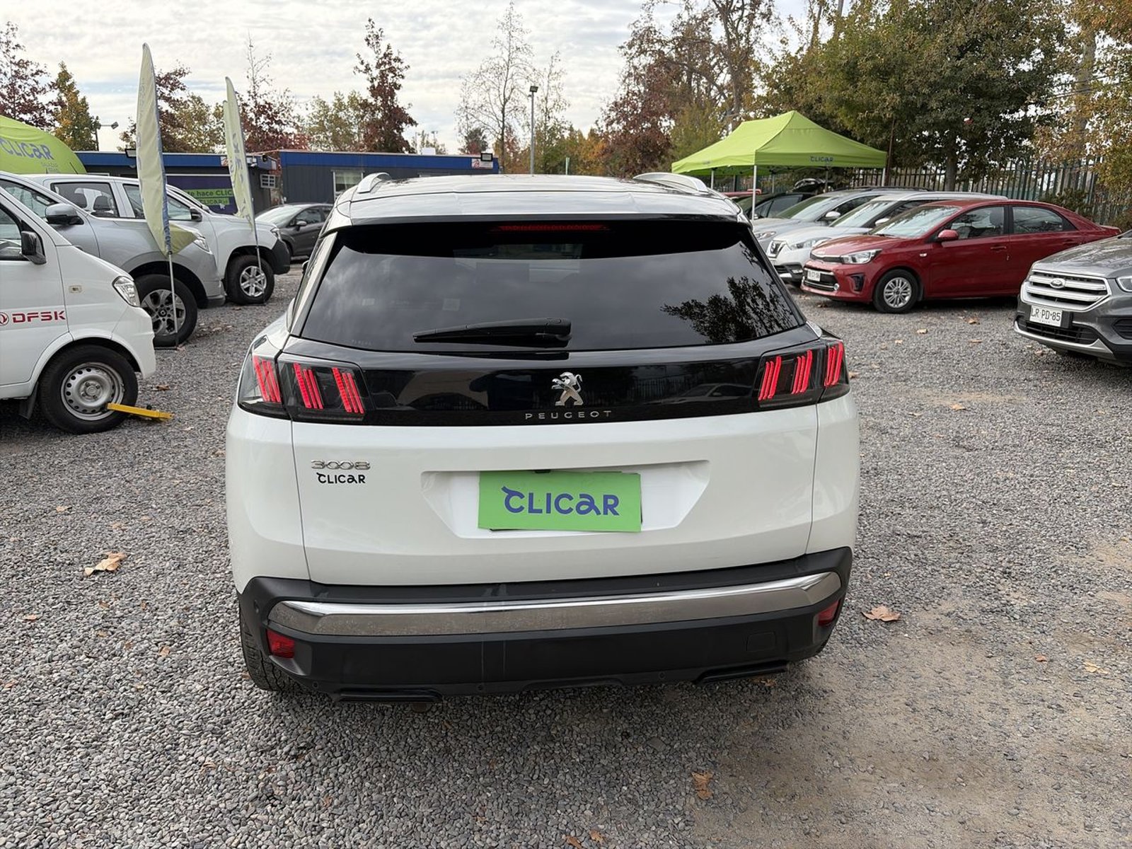 Peugeot 3008 1.5 Allure Pack Bluehdi 130 4x2 Eat8 5p 2024 - Imagen 6 de 8