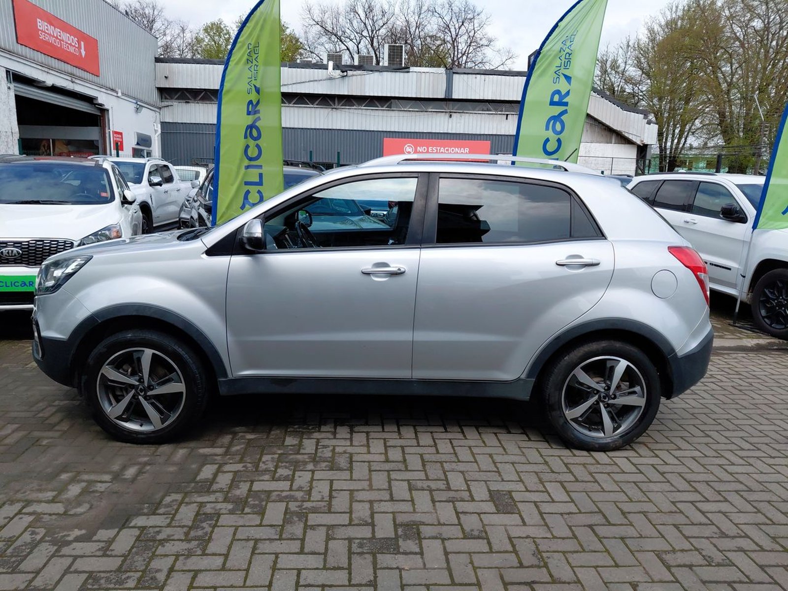 SsangYong Korando 2.0 Kc1010 4x2 Mt 5p 2020 - Foto 4 de 8