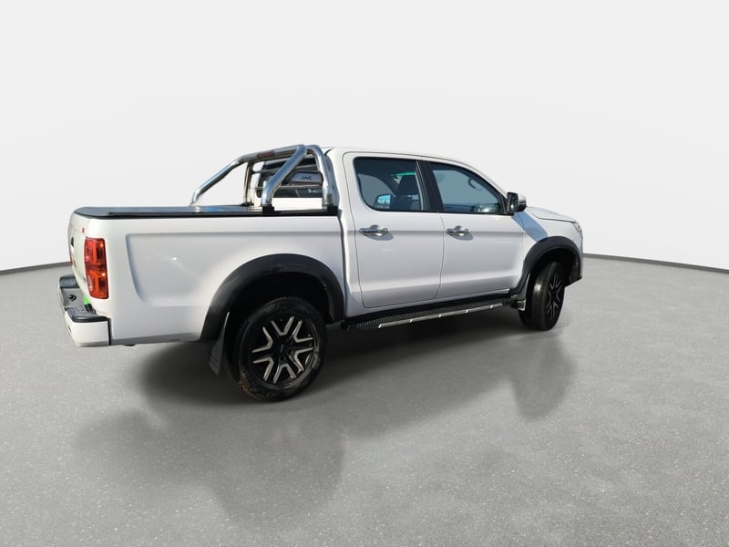 JAC T8 2.0 Comfort 4x2 Diesel Mt 4p 2022 - Imagen 7 de 8