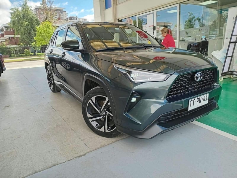Toyota Yaris Cross 1.5 Xg 4x2 Cvt At 5p 2025