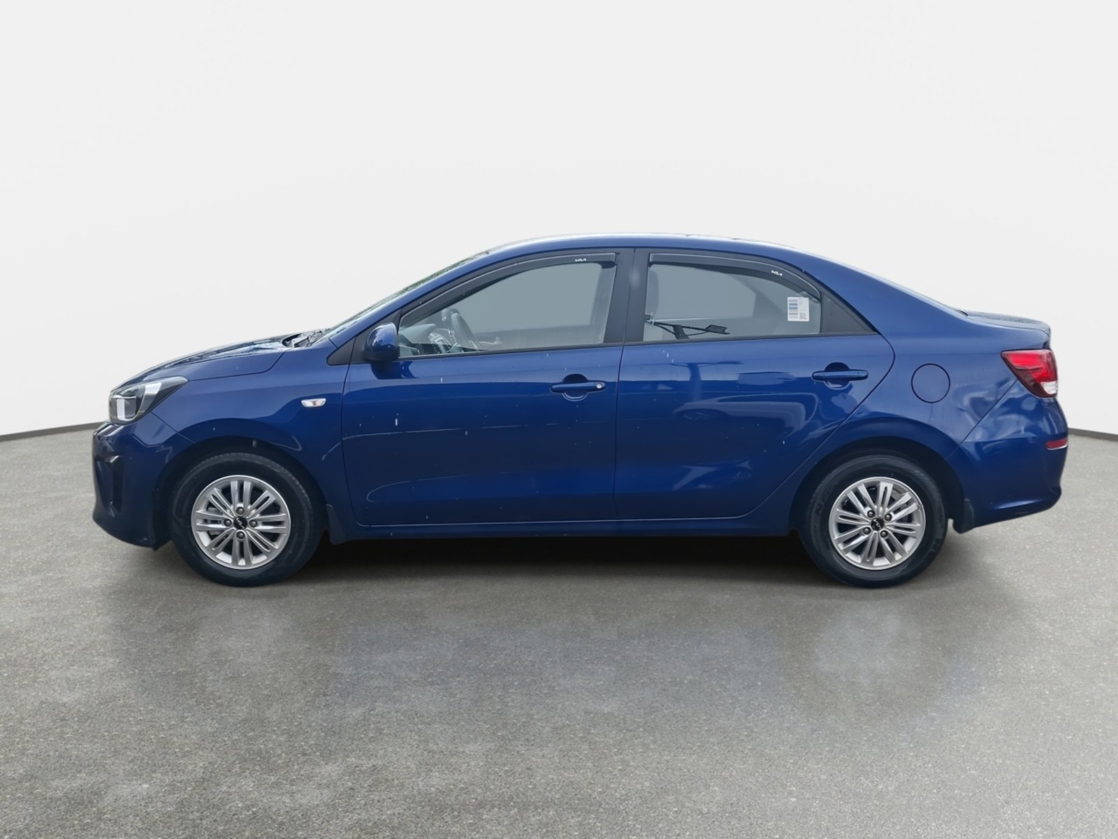 Kia Soluto 1.4 Lx 4x2 Ac Mt 4p 2024 - Foto 4 de 8