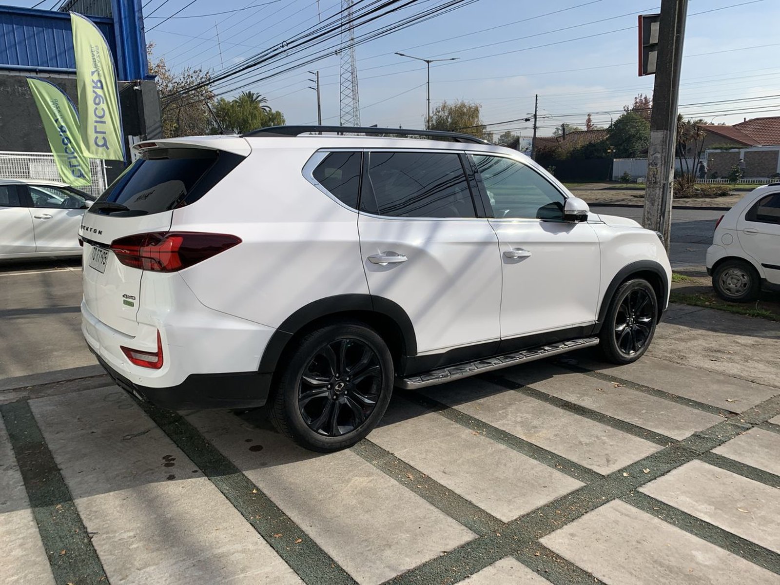 SsangYong Rexton 2.2t Limited Plus Diesel 4x4 9ab 8at 5p 2024 - Foto 2 de 8
