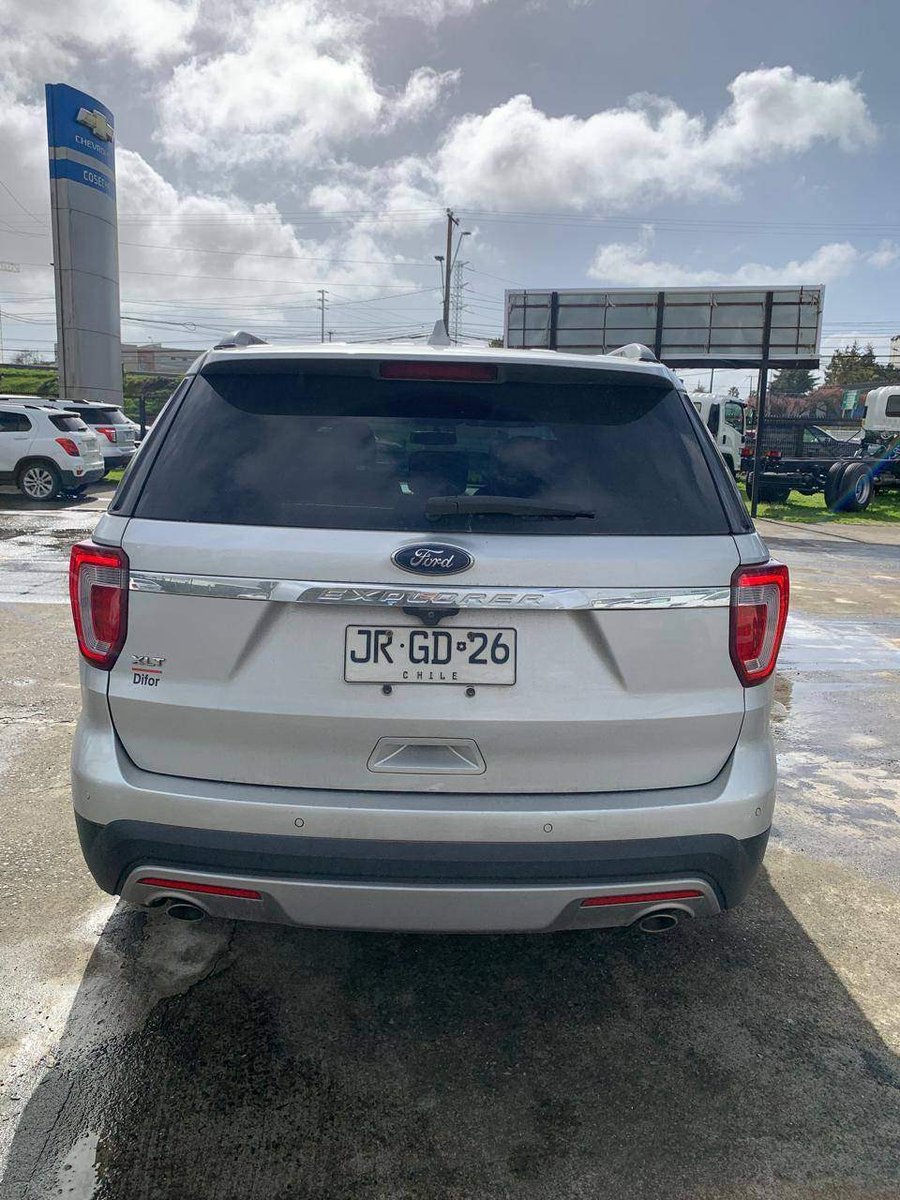 Ford Explorer 3.5 Xlt 4x2 3 Corridas At 5p 2017 - Imagen 5 de 5