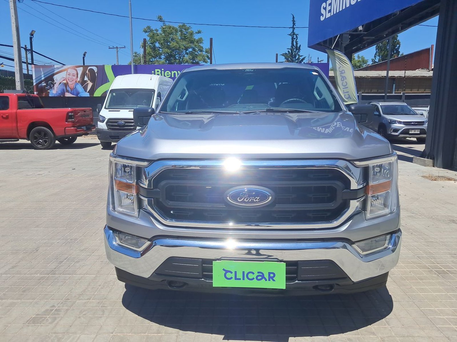 Ford F-150 3.3 Xlt Cc Dob. Cab. 4x2 At 4p 2022 - Foto 2 de 8