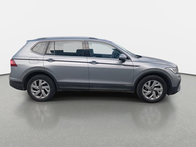 Volkswagen Tiguan 1.4 Tsi Comfortline 4x2 At 5p 2023 - Imagen 8 de 8