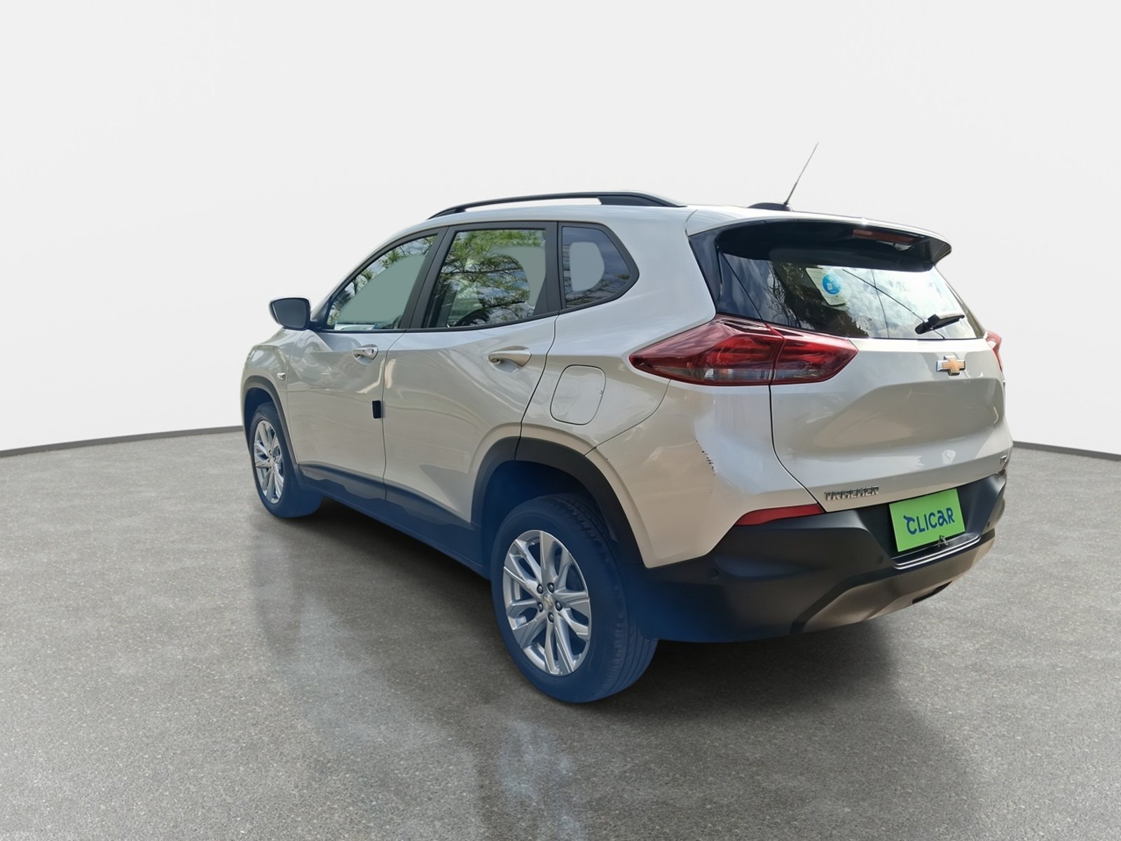 Chevrolet Tracker 1.2t Ltz P2 Fwd Mt 5p 2023 - Foto 5 de 8