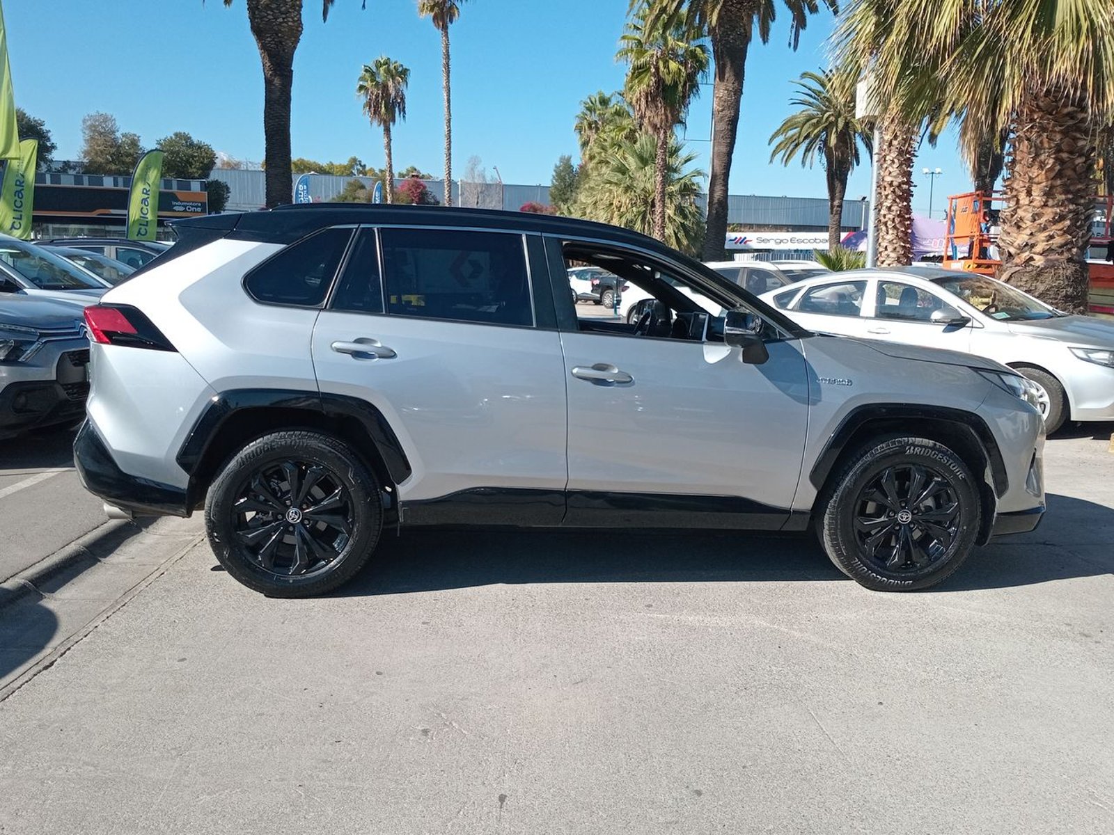 Toyota Rav 4 2.5 Xse Hybrid 4x2 Cvt At 5p 2025 - Imagen 8 de 8