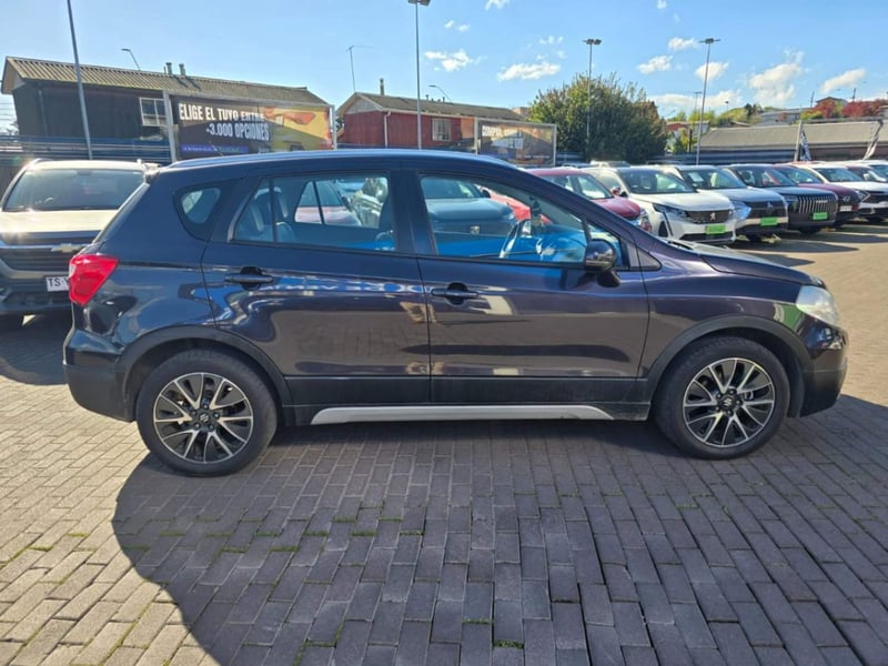 Suzuki S-cross 1.6 Limited 4wd At 5p 2017 - Imagen 3 de 5