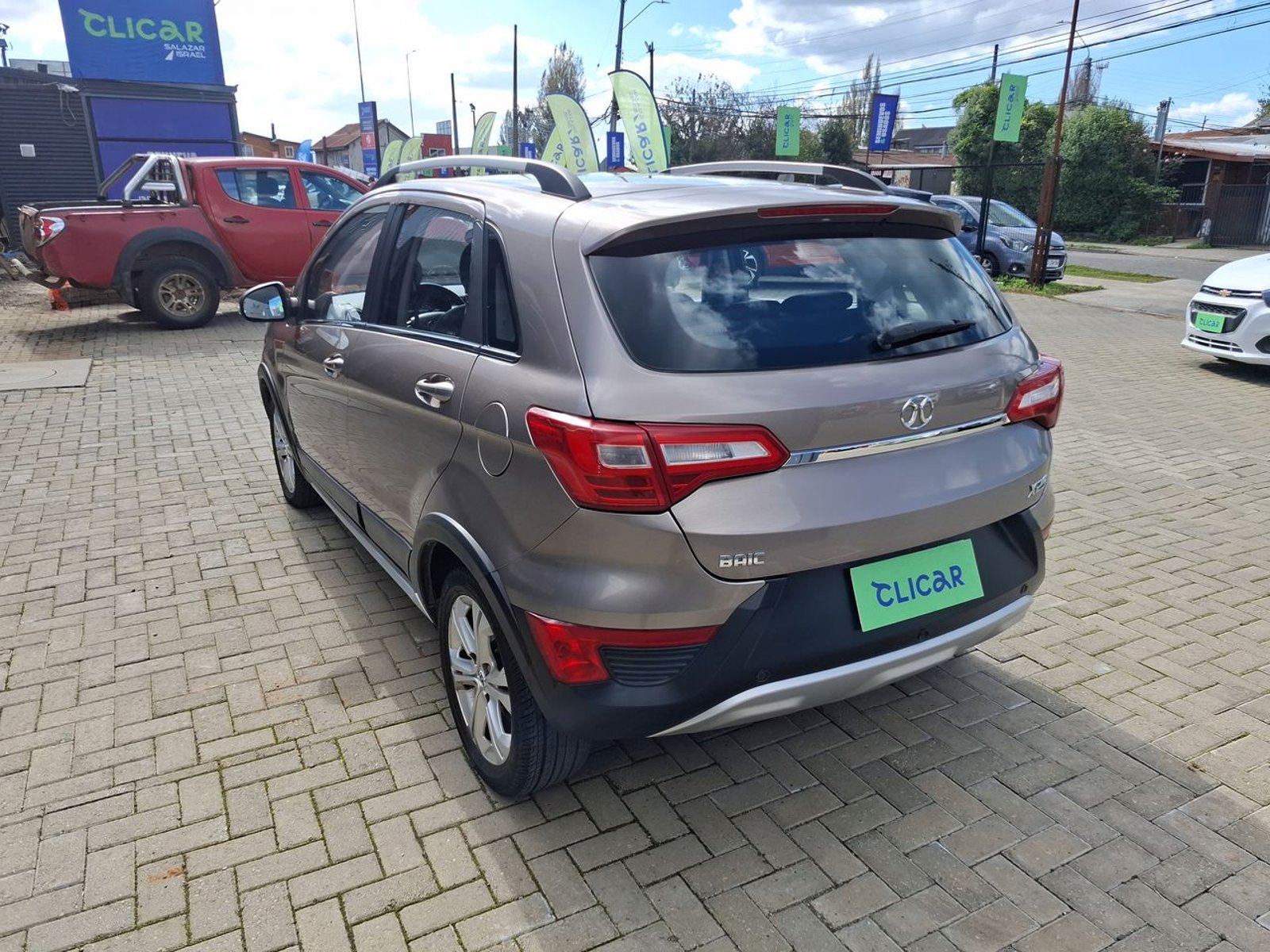 Baic X25 1.5 Comfortable 4x2 Ab Mt 5p 2020 - Foto 5 de 8