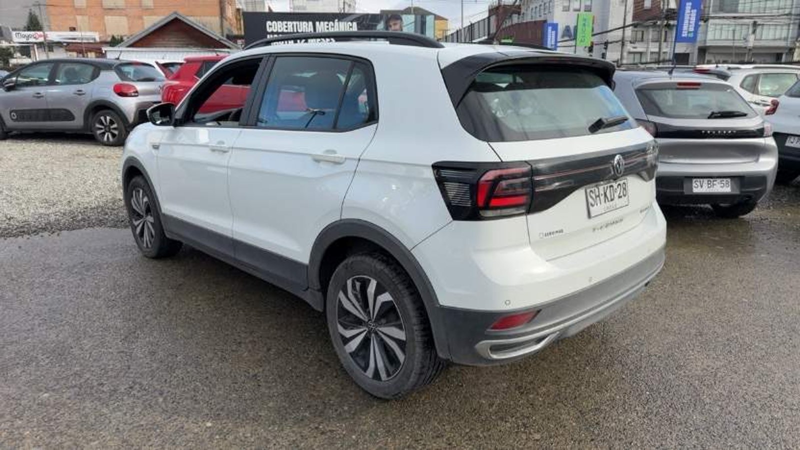 Volkswagen T-cross 1.0 Tsi Comfortline 4x2 Mt5 5p 2023 - Imagen 7 de 8