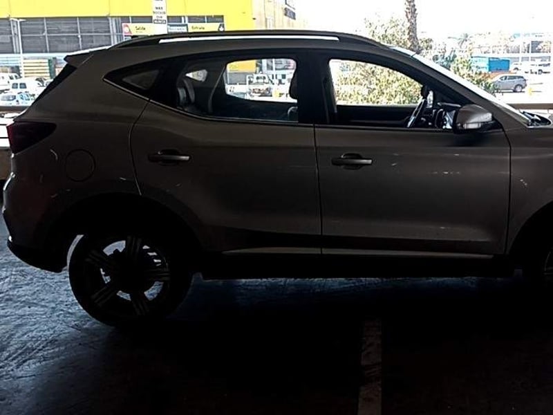 MG Mg Zs 1.5 Comfort 4x2 Mt 5p 2024 - Imagen 3 de 5