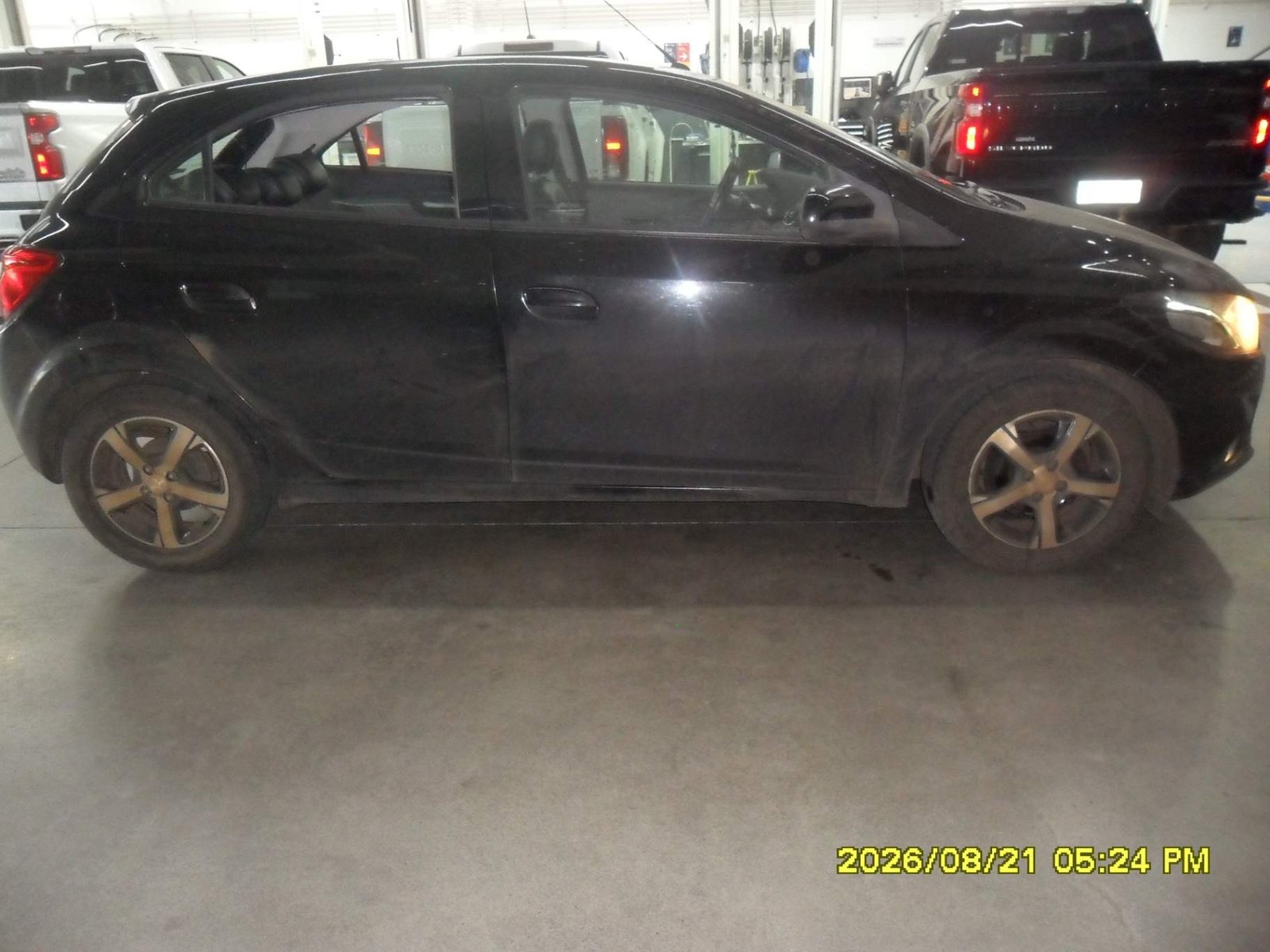 Chevrolet Onix 1.4 Lt 4x2 Hb Mt 5p 2019 - Foto 3 de 5