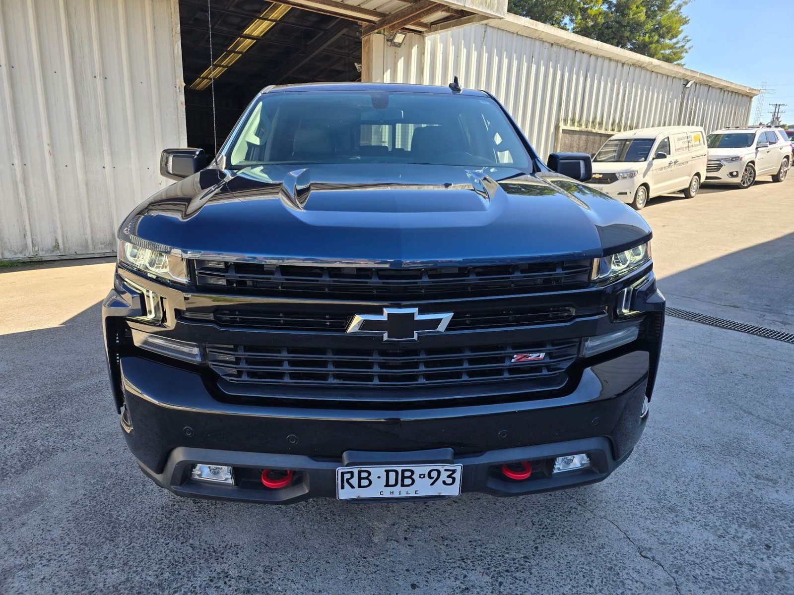Chevrolet Silverado 5.3 Lt Trailboss Z71 4x4 At 4p 2021 - Foto 2 de 2