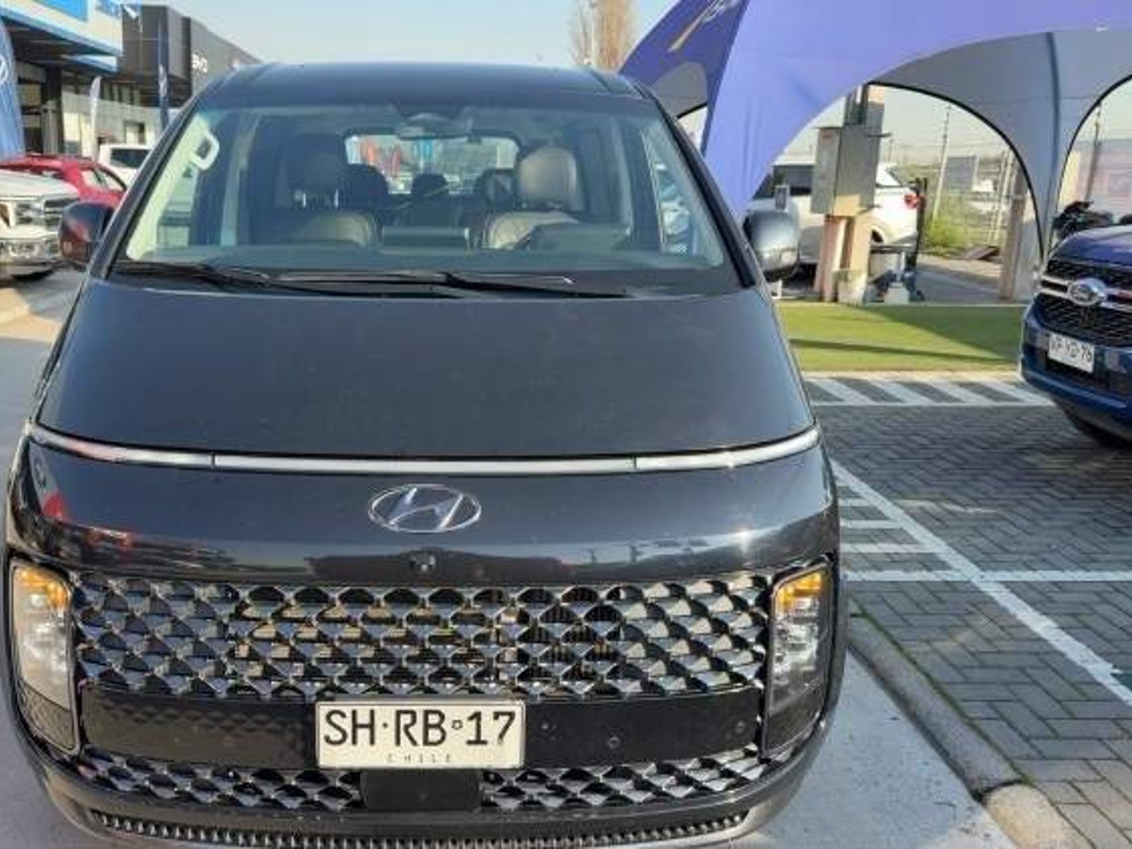 Hyundai Staria 2.2 Us4 Mb Luxury Crdi Diesel 4wd 7p At 5p 2023 - Foto 2 de 5