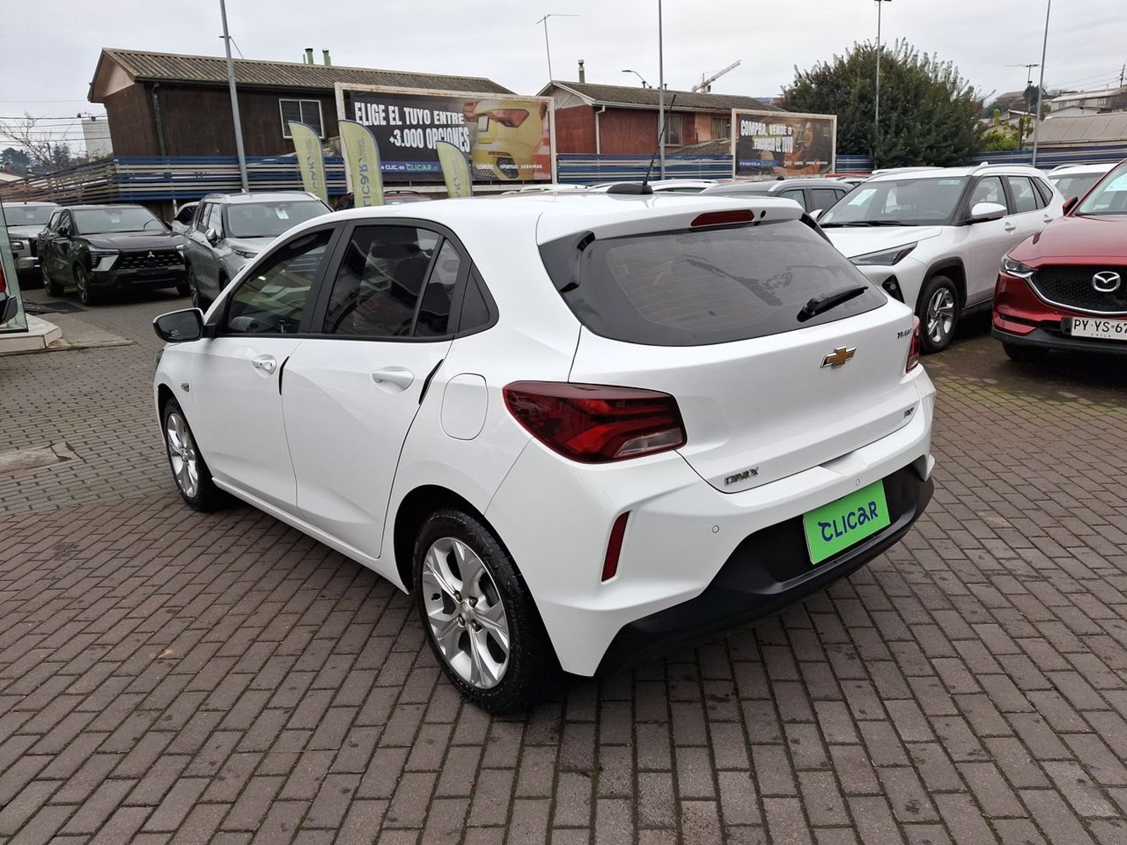 Chevrolet Onix 1.0t Ltz P2 4x2 Hb Mt 5p 2023 - Imagen 5 de 8